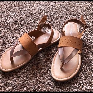 Girls size 2 sandals